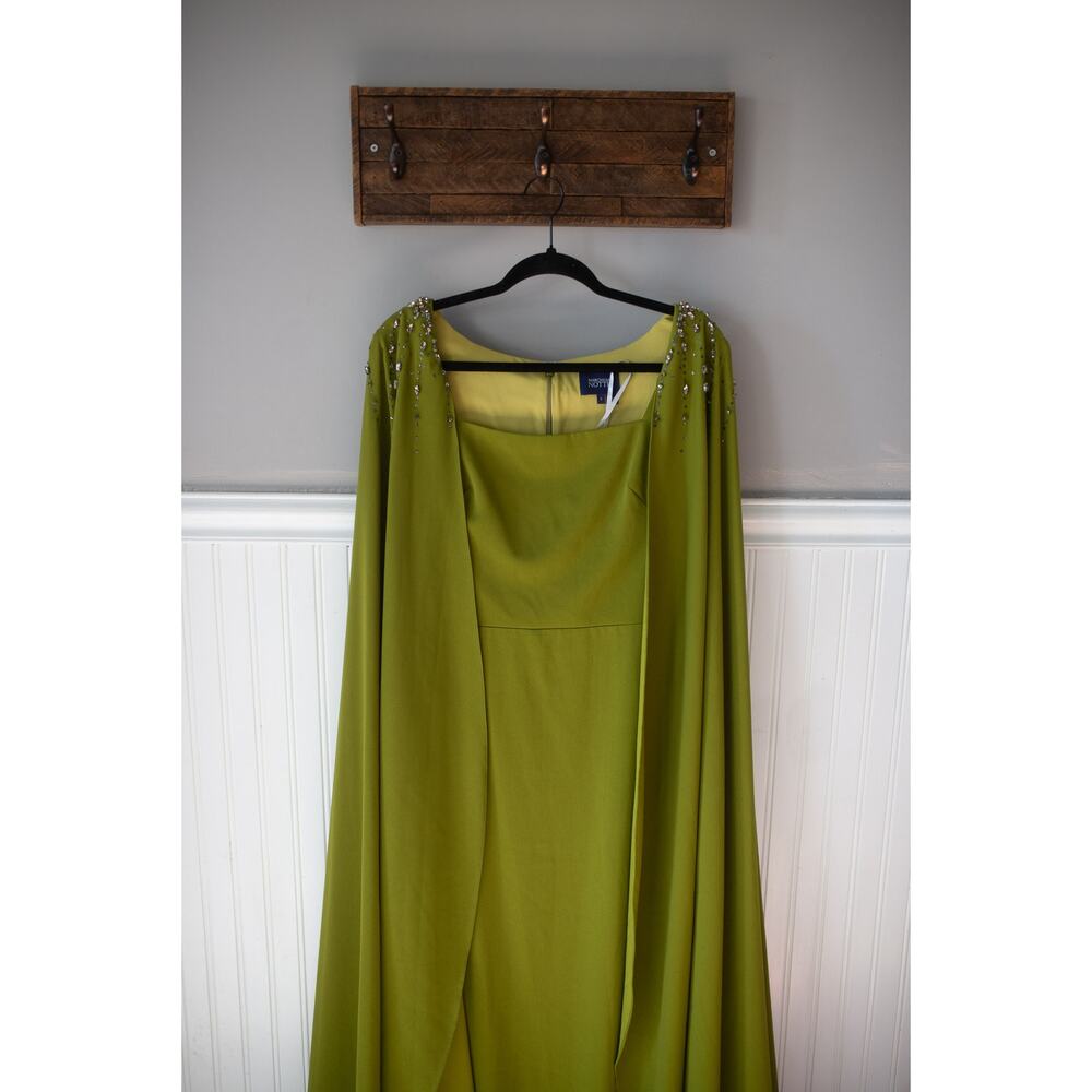 Marchesa Notte Embellished Cape Gown Dress 4 NEW - Picture 3 of 5